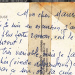 Zoom sur le verso de la carte postale texte de Yette à son beau-frère Maurice Texte au dos de la carte postale envoyée de Lourdes par Yette à son beau-frère extrait : j'ai une pensée pour toi, de Lourdes où je suis en excursion, j'ai une pensée pour toi, vois le verso on te rencontre partout