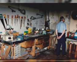 1990  reportage Alain Bonnet CNRS Institut Blaise Pascal  23 rue  du Maroc Paris XIX 1990 reportage Alain Bonnet CNRS Institut Blaise Pascal 23 rue du Maroc Paris XIX